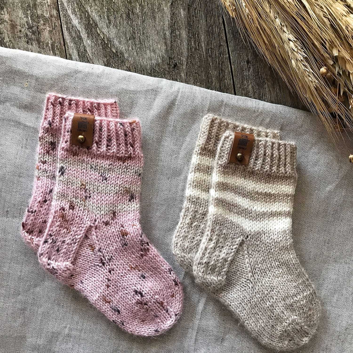 Ажурные женские и детские носочки спицами: схемы вязания носков с описанием работы