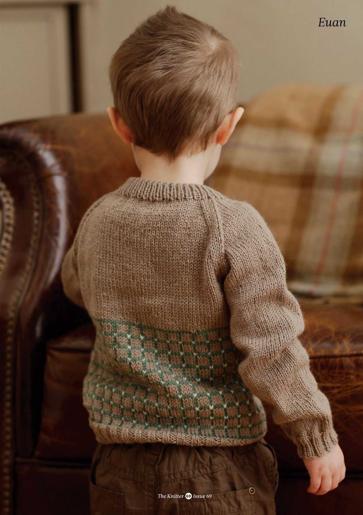 Кофта мальчик 3 года. Свитер для мальчика. Вязаный свитер для мальчика. Пуловер для мальчика спицами. Джемпер для мальчика спицами.
